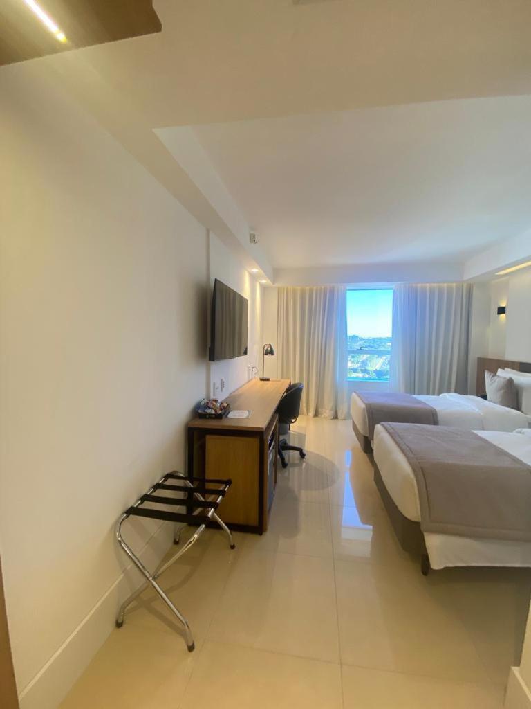 Hotel Tryp By Wyndham Brasilia Nacoes Exterior foto